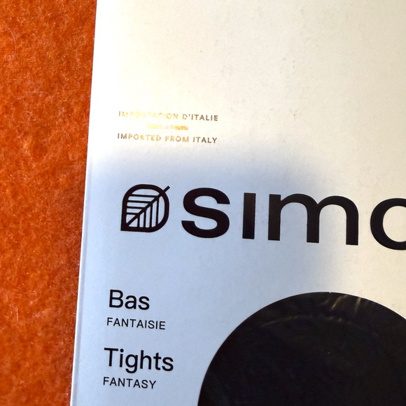 Love & diamonds black sheer pantyhose fantasy tights made in Italy NWT - Picture 5 of 7